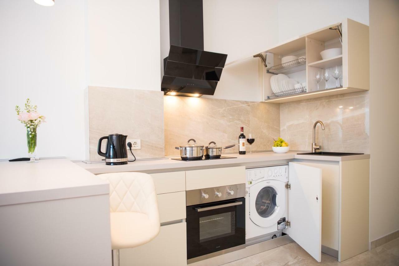 Sea Star Apartments Одеса Екстериор снимка